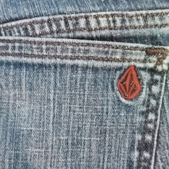 Volcom 2x4 jeans tight fit denim blue men's youth size 26 - Picture 11 of 13